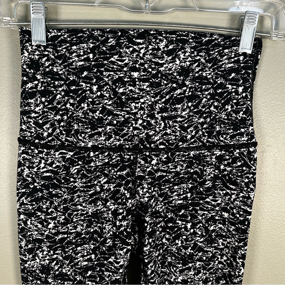 Lululemon‎ wunder under ice breaker size 4 leggings black white 27” - Picture 4 of 11